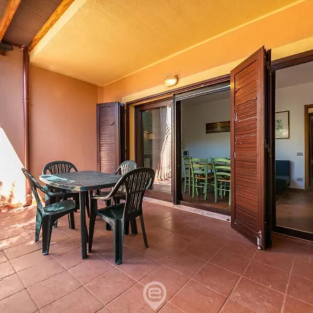 Apartment Coastal Comfort Funtana Meiga